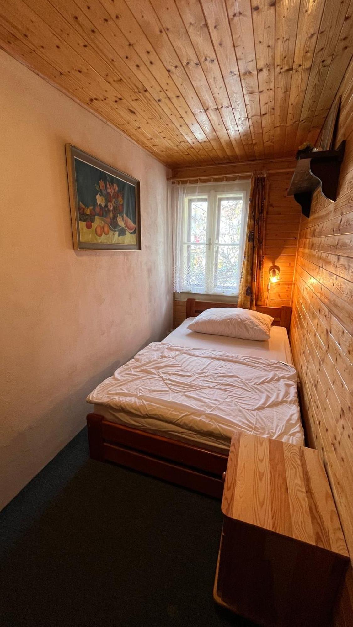 Drevenica U Porubaena Jakubovany (Zilinsky)
